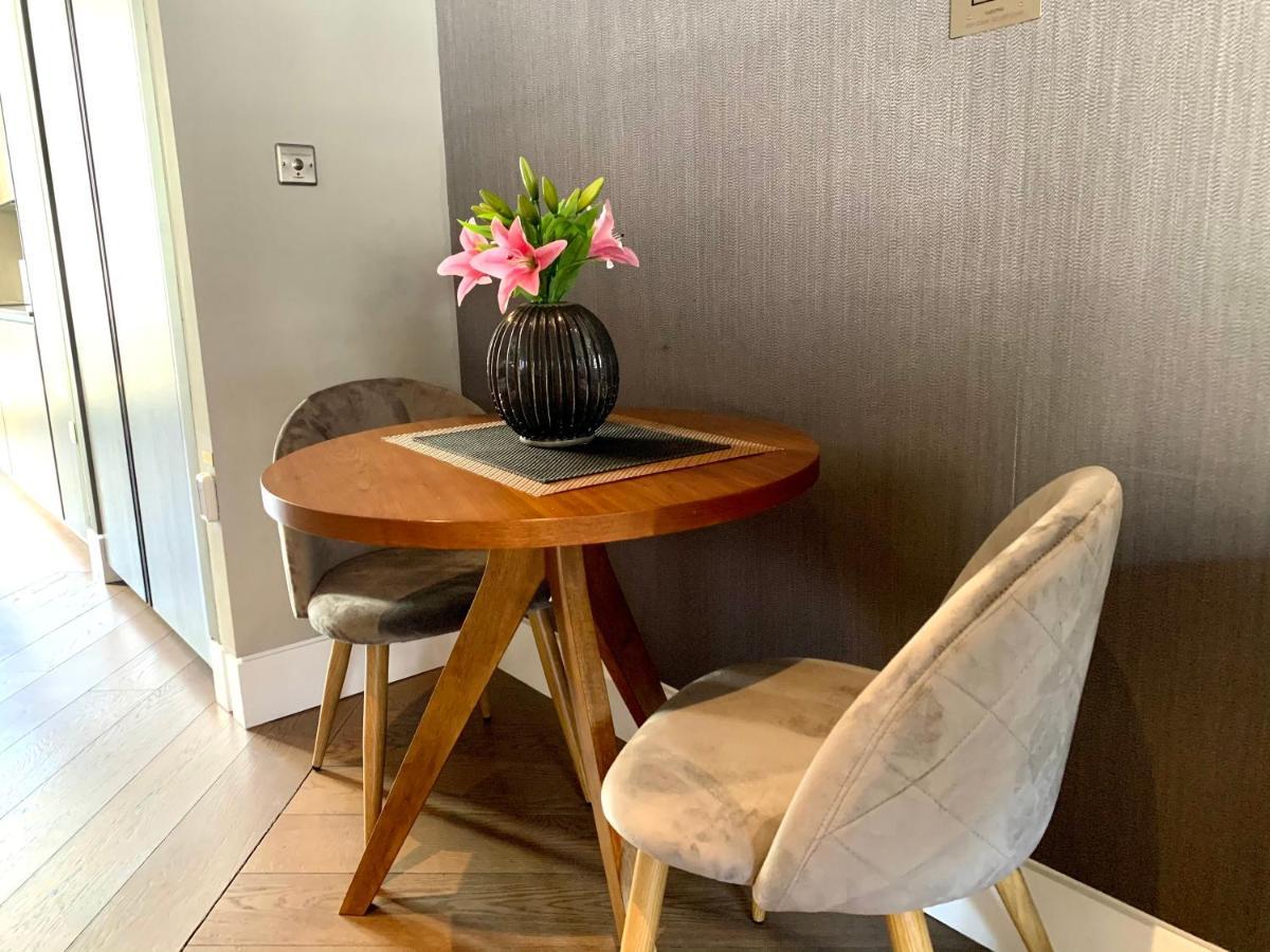 Soho Boutique Apartments London Bagian luar foto